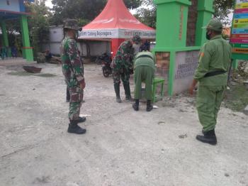 Tangkal Covid-19, Satgas TMMD Bojonegoro Lakukan Pendisiplinan Cuci Tangan Anggota Linmas